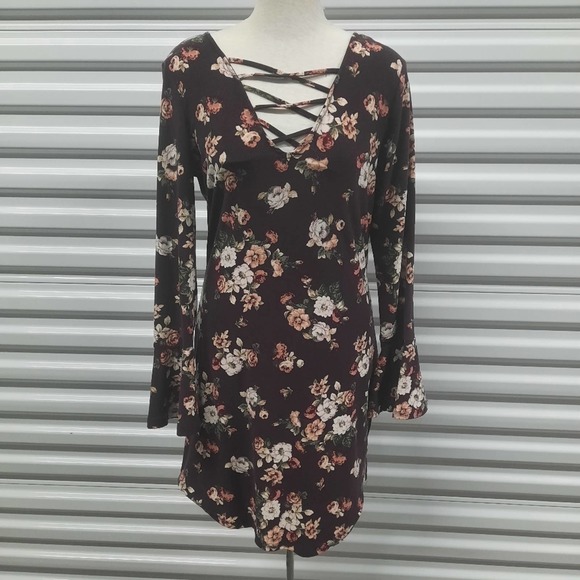 No Comment Dresses & Skirts - No Comment Bell Sleeve Dress Womens Large Floral